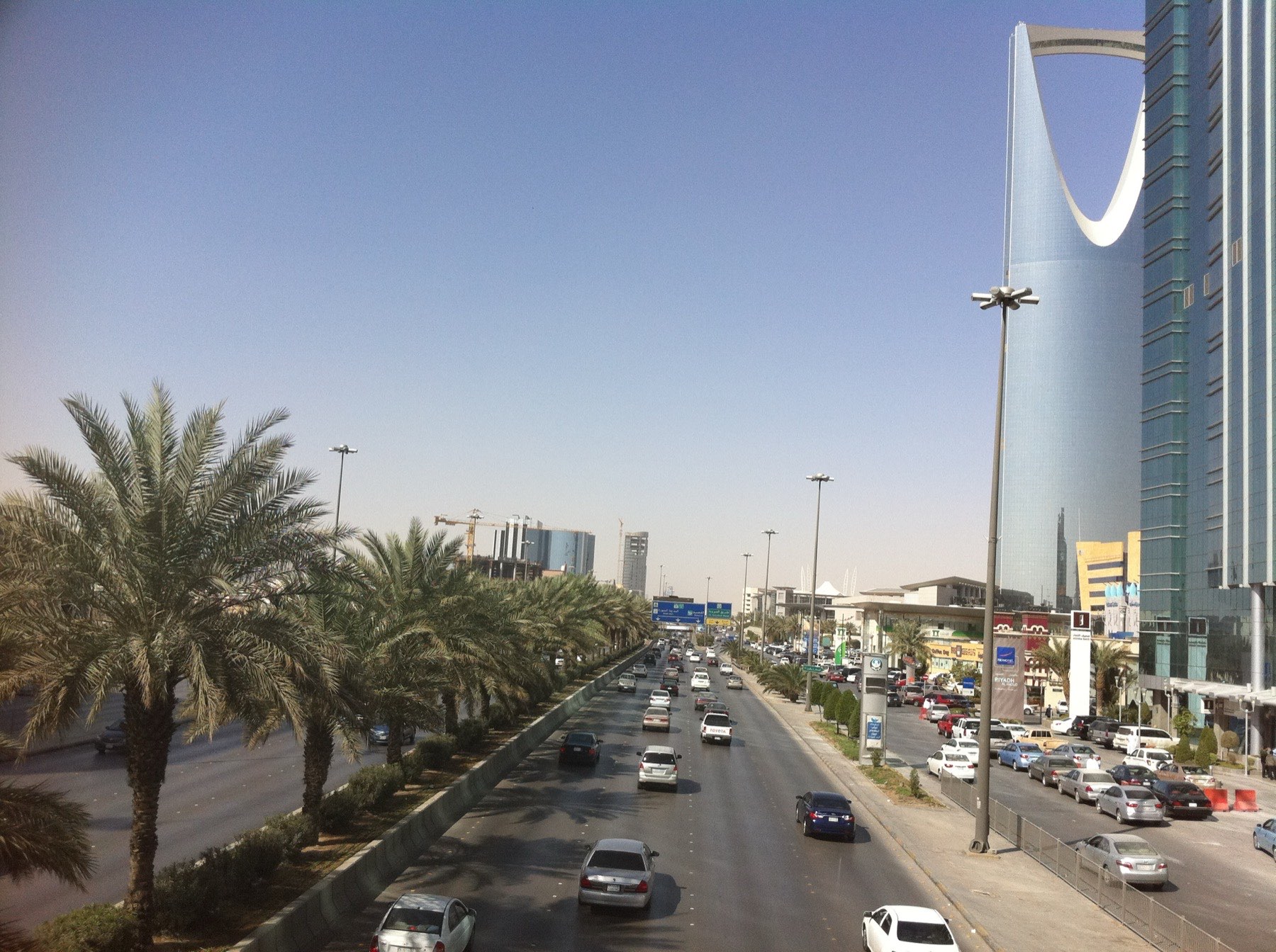 King Fahd Road, Riyadh